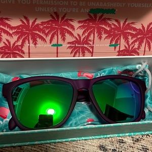 Goodr Gardening with a Karen Sunglasses NWT
